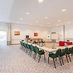 Express Nuernberg-schwabach Отель Швабах